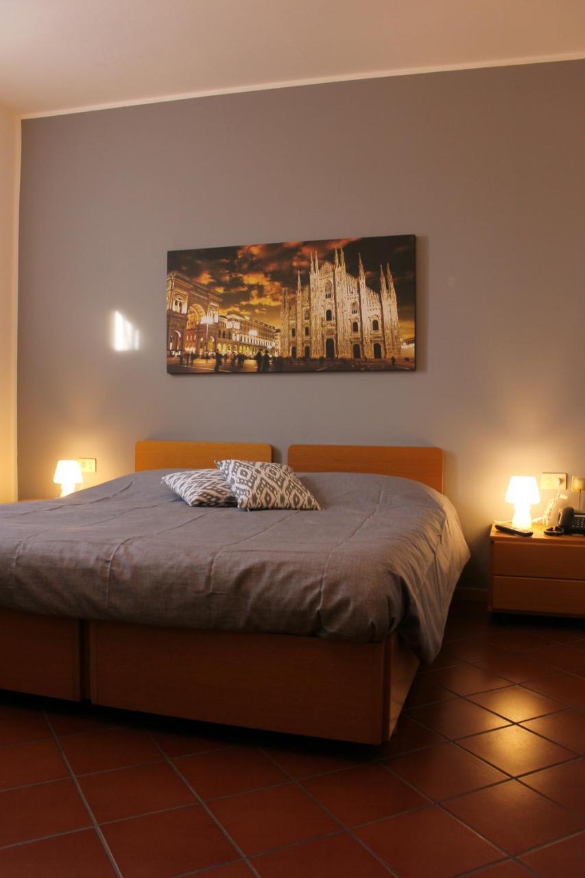 Albergo La Scaletta Канту Екстер'єр фото