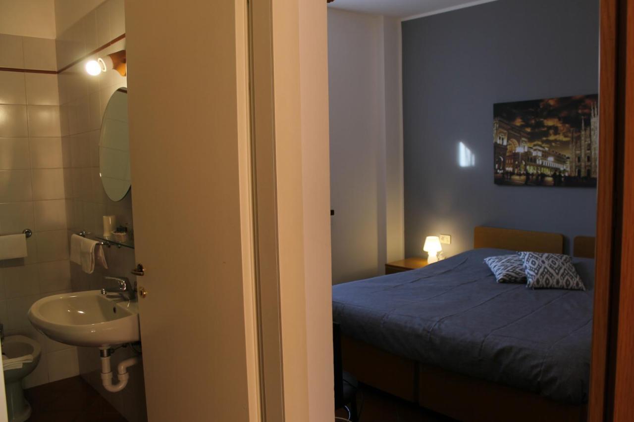 Albergo La Scaletta Канту Екстер'єр фото