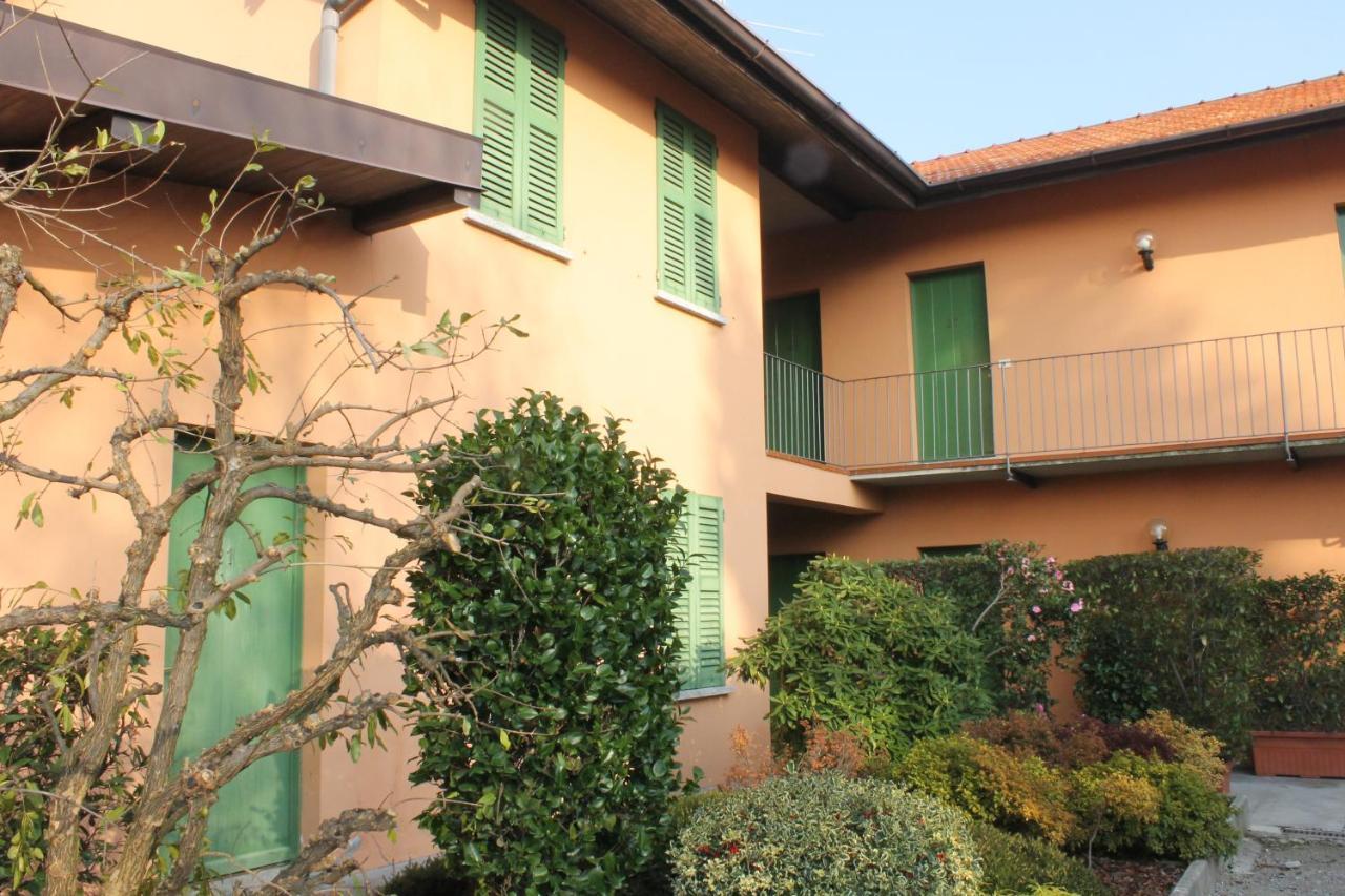 Albergo La Scaletta Канту Екстер'єр фото